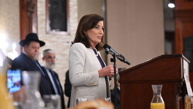 May 29, 2022 - Brooklyn— Governor Kathy Hochul delivers remarks at the Crown Heights Jewish Community Council Women’s Brunch honoring City Council Speaker Adrienne E.  Adams Sunday May 29, 2022.(Kevin P. Coughlin / Office of the Governor)