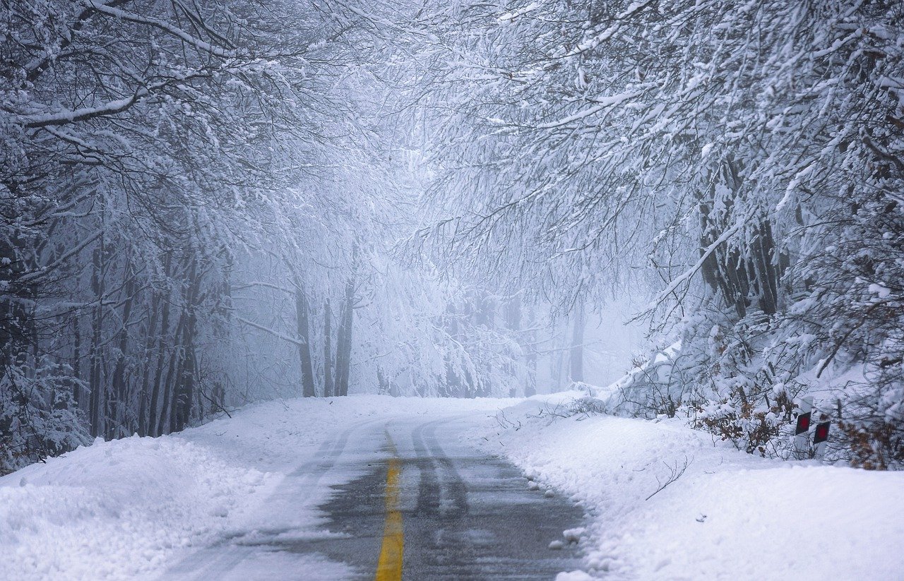 NWS Snowstorm Road