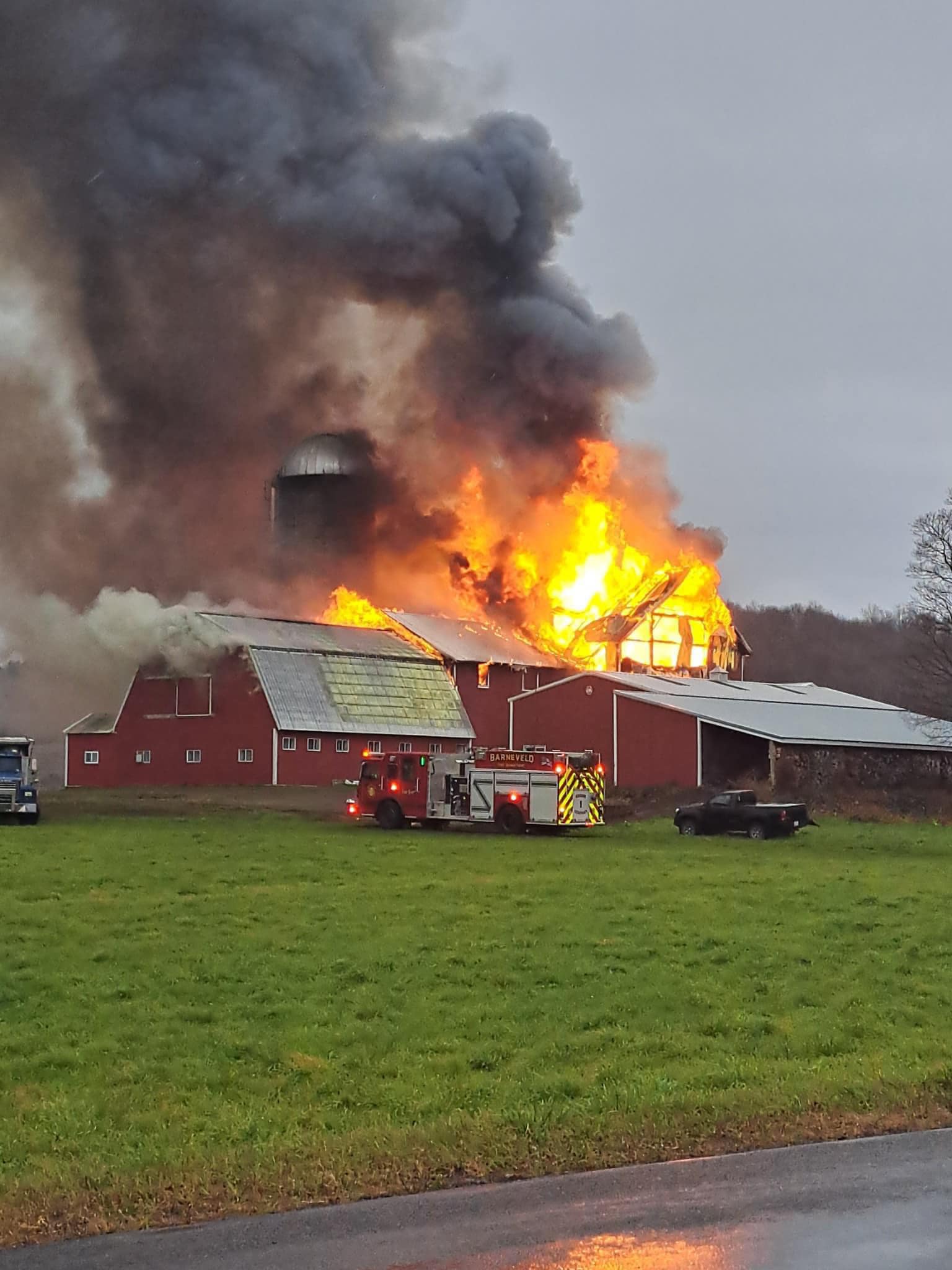 Remsen Barn Fire November 2024 Barneveld FD